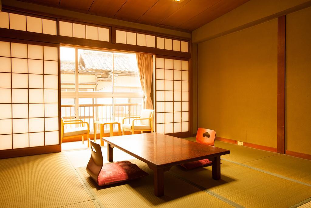 Kinsui Annex Hostel Toyooka  Bilik gambar